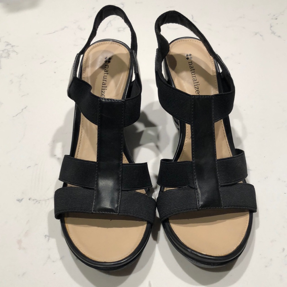 Naturalizer Strappy Sandals, size 8.5